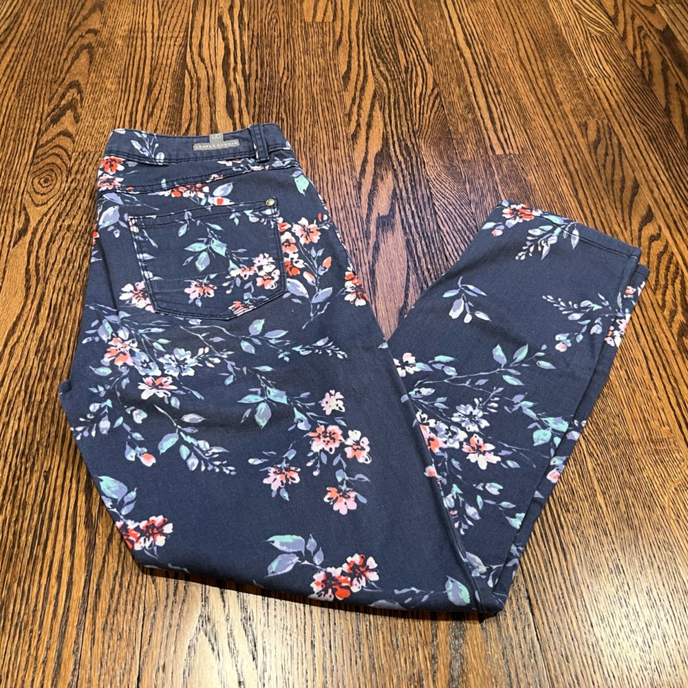 Lauren Conrad Floral Pants Size 8
